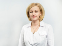 Душечкина Анна Евгеньевна - врач-пульмонолог высшей категории, врач-терапевт.