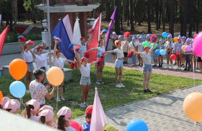 Церемония открытия Спартакиады в ДОЛ "Алёнушка"